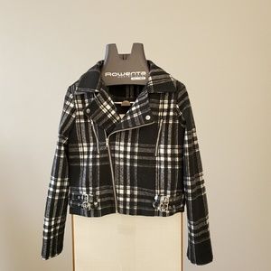 Wet seal Black & White jacket